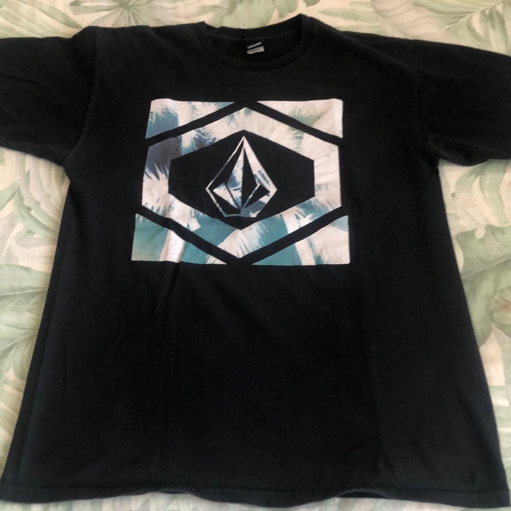 Volcom tee